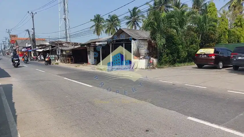 Gudang di jalan raya Rajeg - Tanjakan, Tangerang