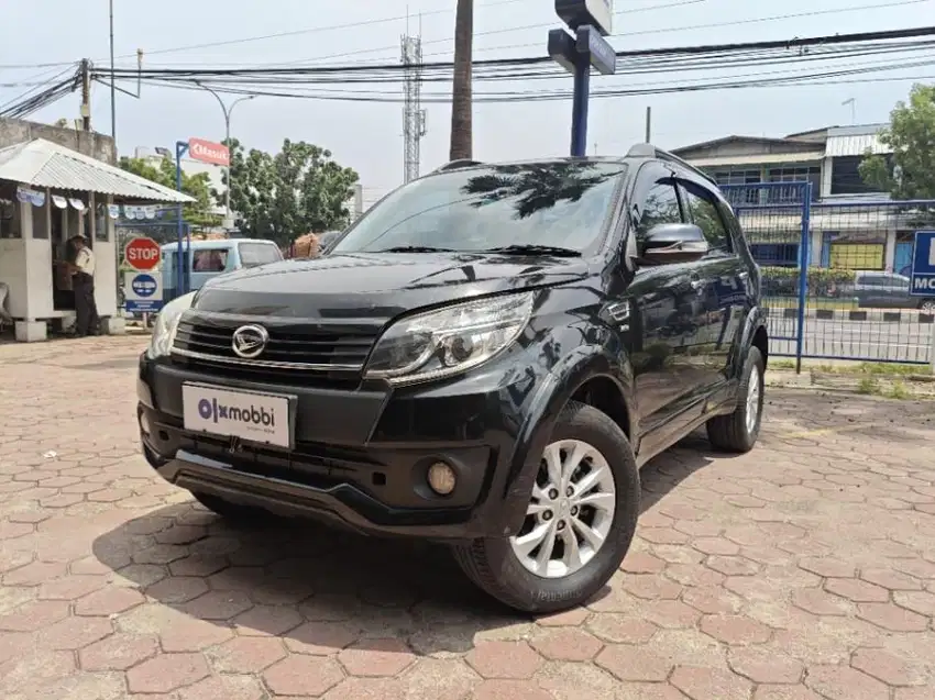 DP Rendah  14JT Daihatsu Terios 1.5 R Bensin-AT 2016 Hitam