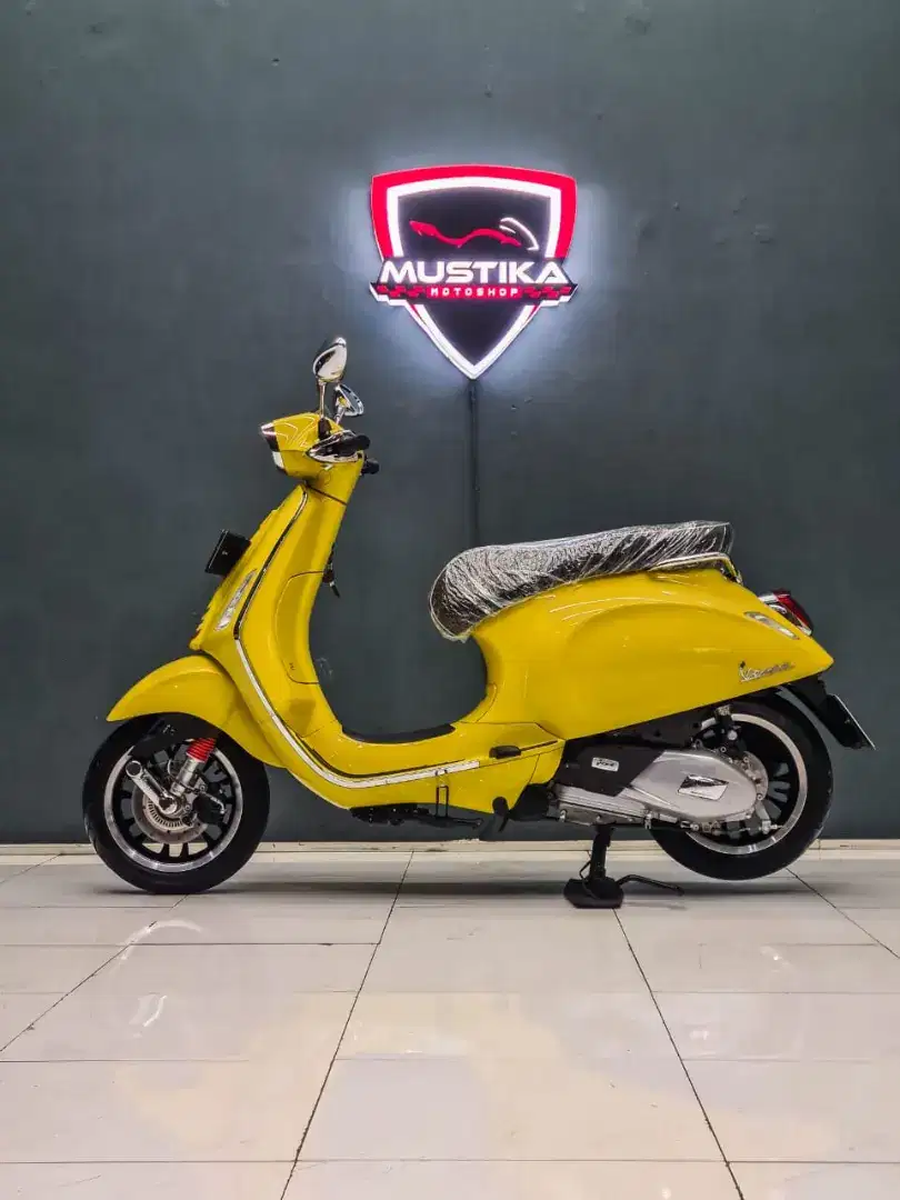 TERMURAH‼️ Vespa Sprint 150 ABS Kuning favorit Mustika motoshoo