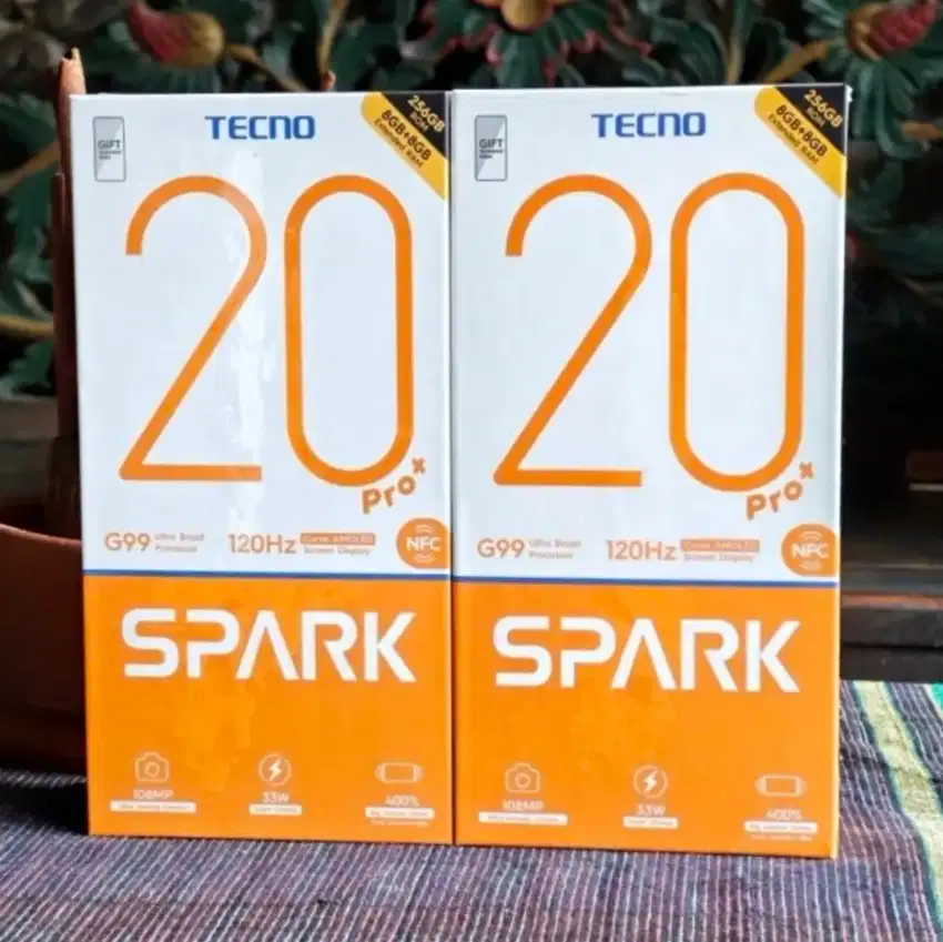 Tecno Spark 20 Pro Plus 8+8/256 Garansi Resmi Baru Dan segel