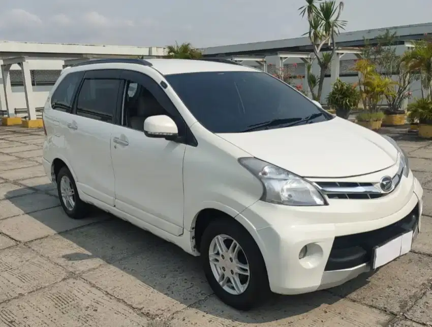 Daihatsu Xenia R1.3 Attivo Bensin Matic 2013 Putih Dijual Cepat