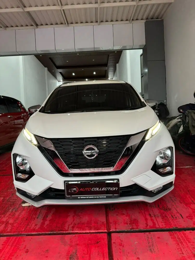 Nissan Livina VL Matic 2019 / 2020 KM 20 rb