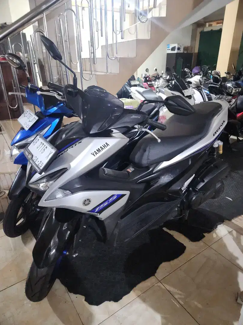 Aerox r abu abu 2019 Gbm kredit / tunai