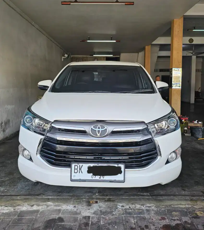 Toyota Innova Reborn 2.0 V Automatic 2018 Bensin