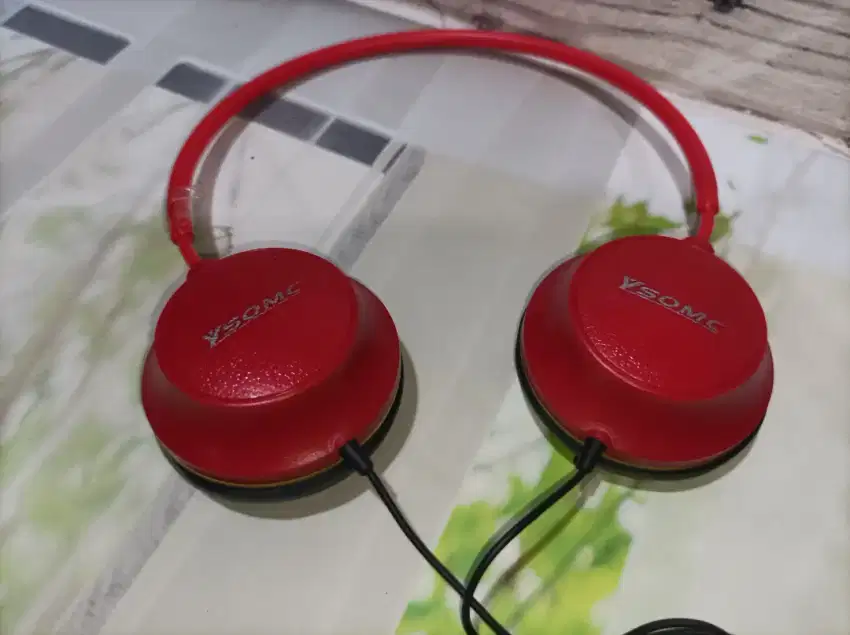 Headset anak Merah second