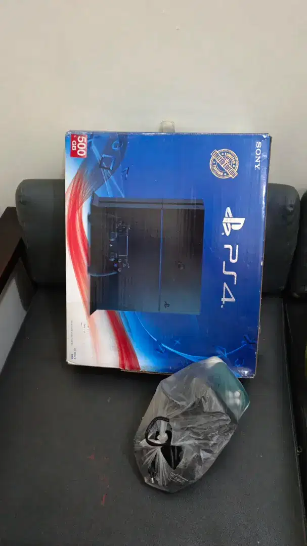 DIJUAL ps 4 500 GB