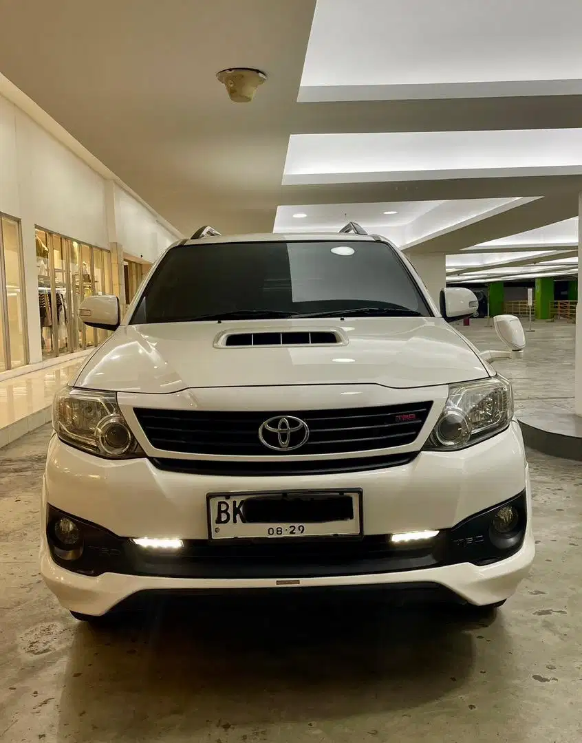 2015 Toyota Fortuner VNT TRD A/T Diesel