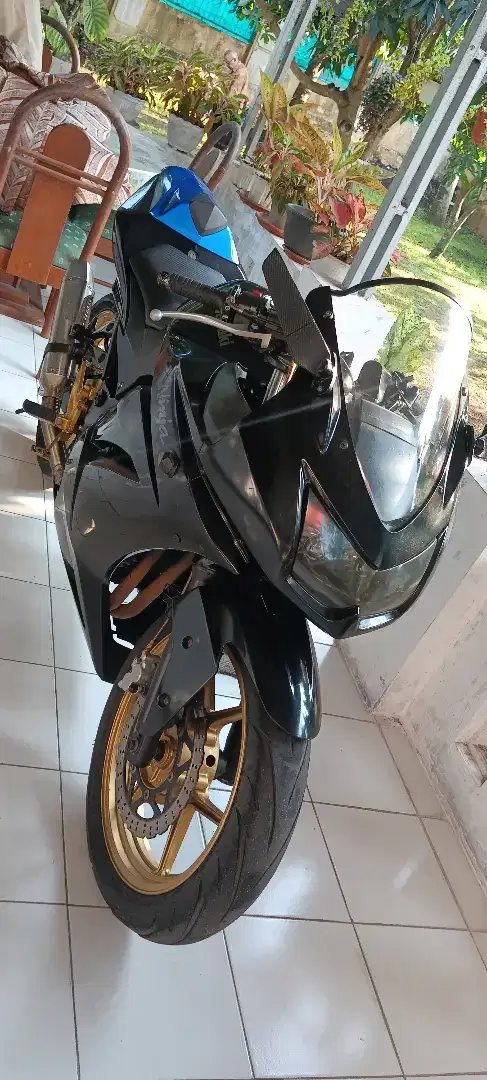 NINJA 250 2012 HITAM