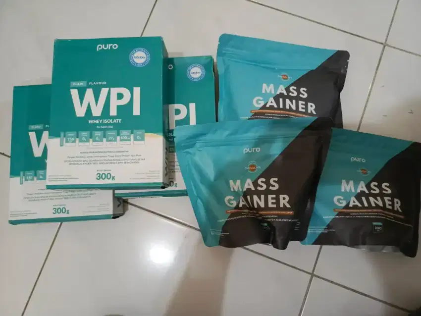 Whey protein isolated & mass gainer