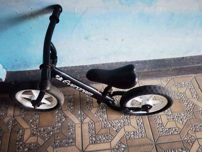 Balance bike/ push bike