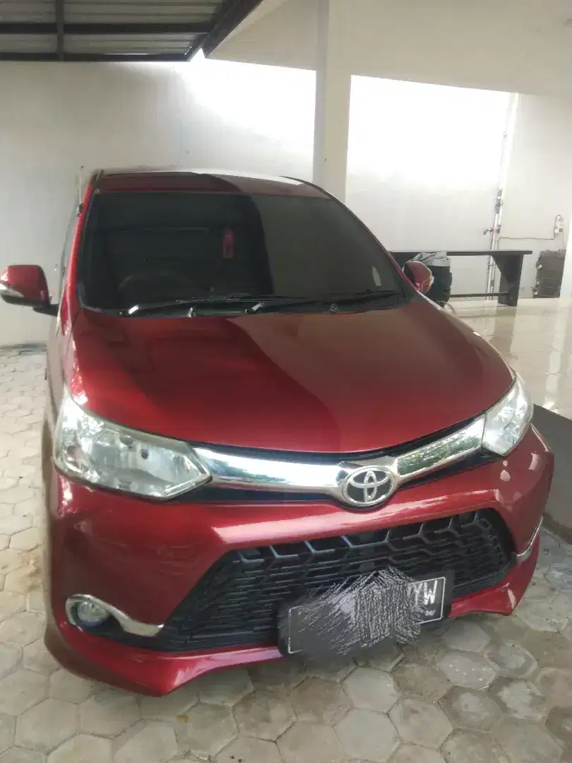 AVANZA velos 1.3 matik 2016