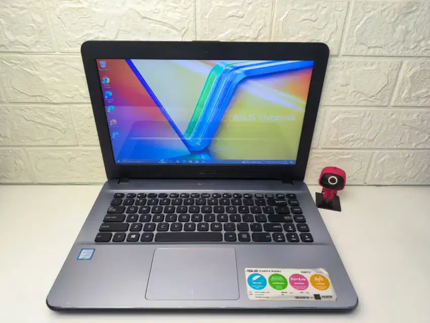 Asus VivoBook X441UA Intel Core i3-6006U RAM 4GB SSD 256GB Perform Oke