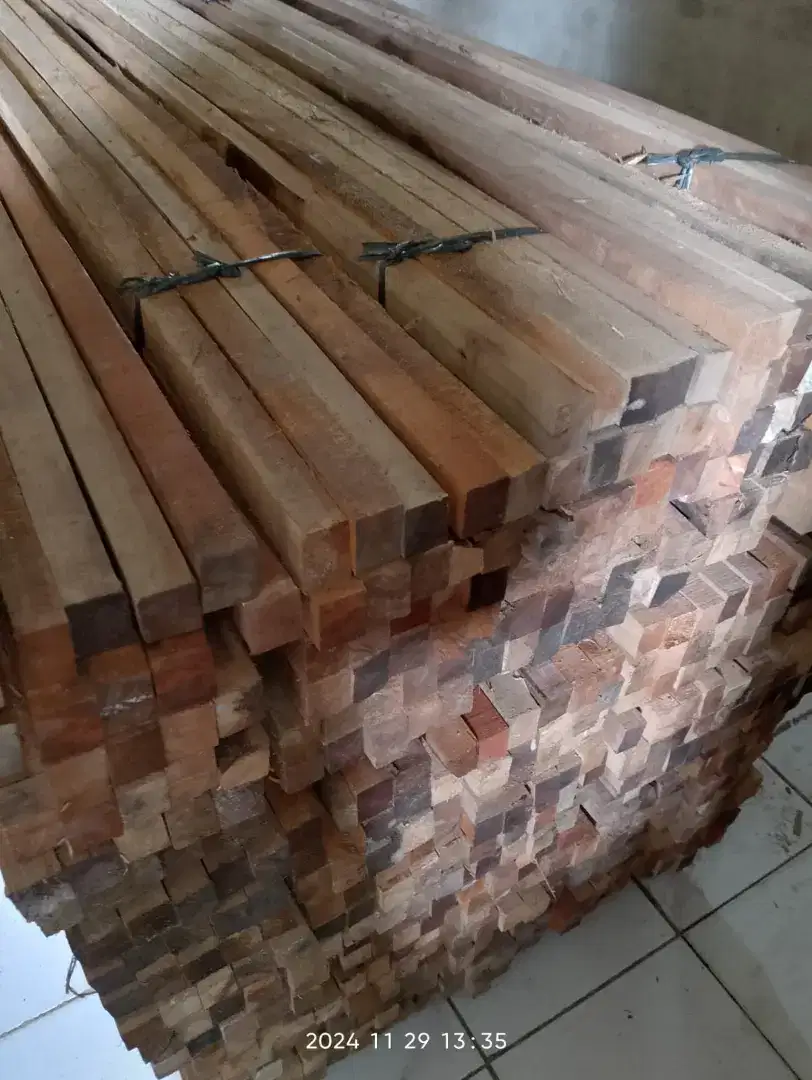 Jual kaso,bambu,triplek dll