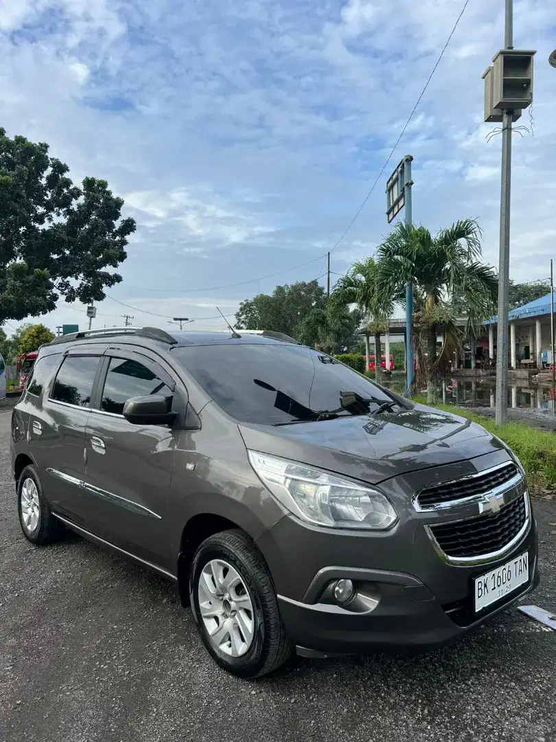 Chevrolet Spin LTZ 1.5 AT Nego