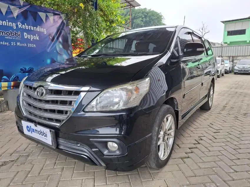 DP Rendah Toyota Kijang Innova 2.0 G Luxury Bensin-AT 2015 FSFSZS CRS