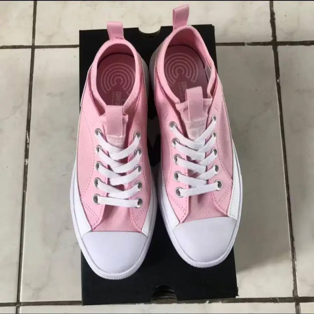Sale!!! Sepatu Converse NEW ORI PINK ukuran 38