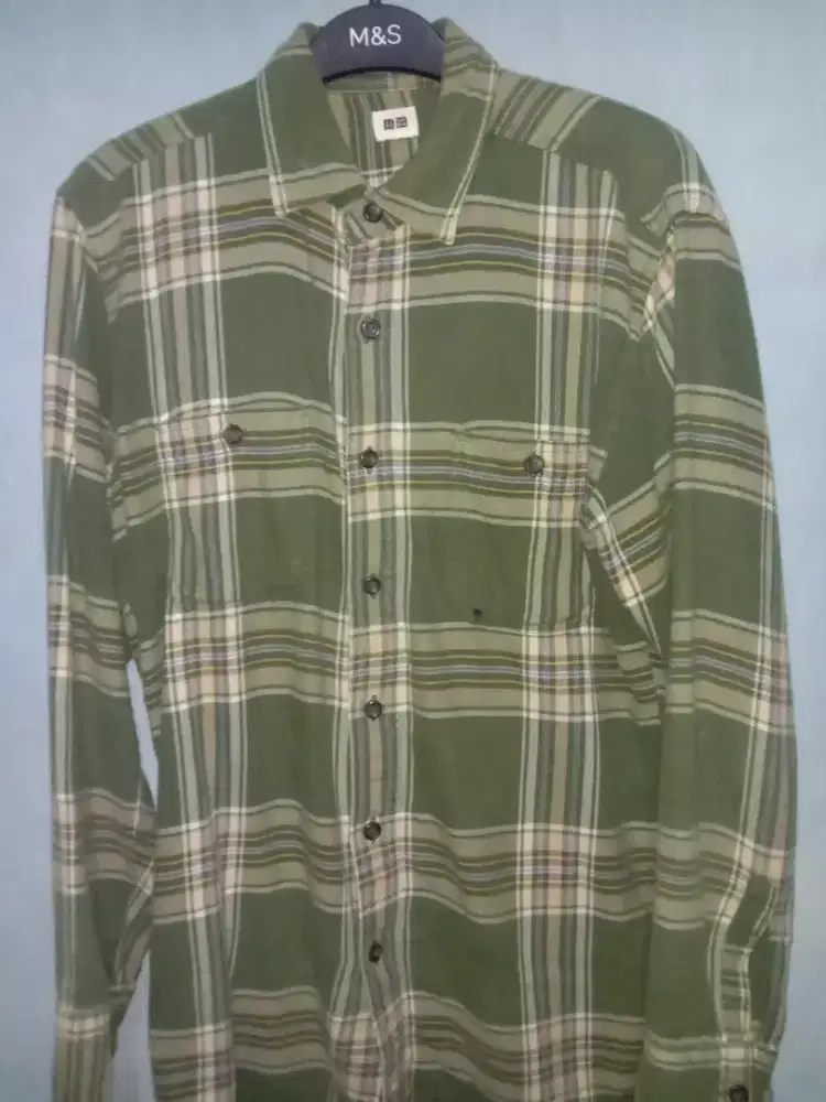 Kemeja dan Flanel Lengan Panjang Pendek