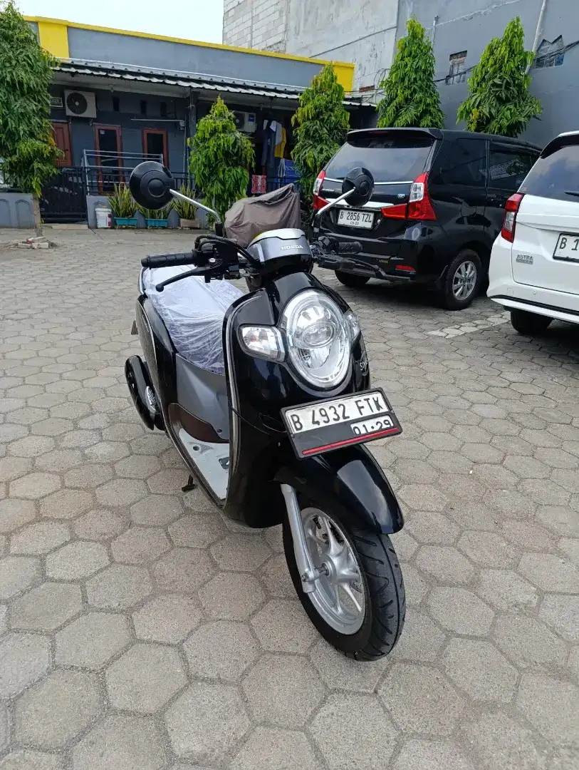 Bissmillah dijual motor honda Scoopy 2019 istimewa