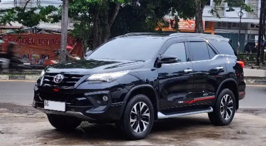 Fortuner VRZ TRDs AT 2019