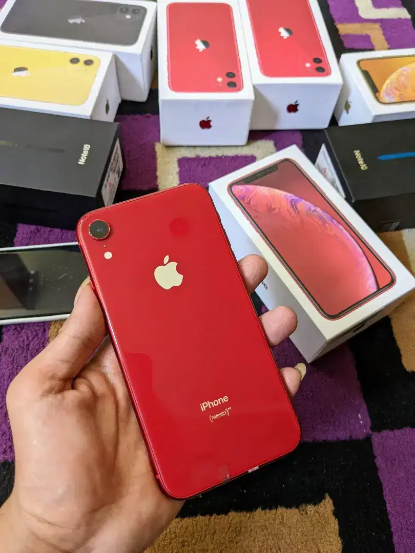 iPhone Xr 64Gb
-red product