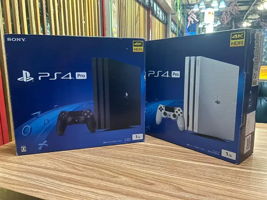 PS4 PRO 1tb New Fullset Garansi 1 thn