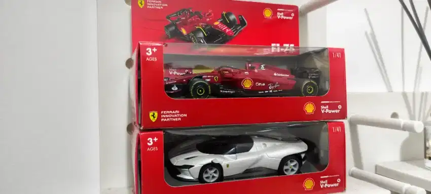 Shell new era Diecast ferrari F1-75