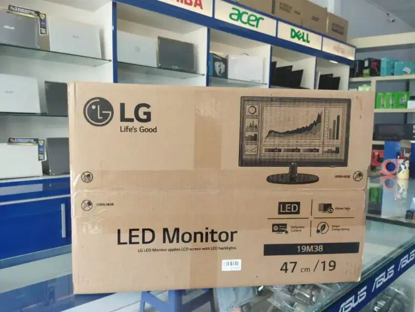 LCD MONITOR LG 19INCH