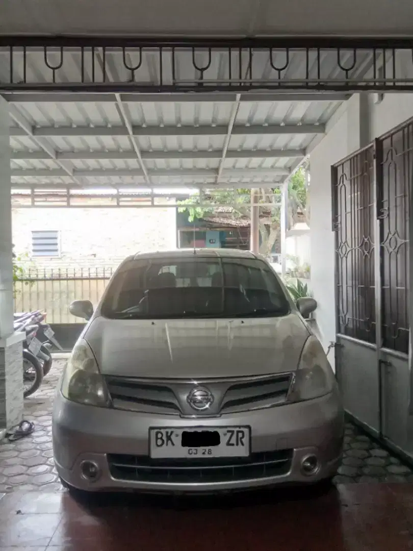 Nissan Grand Livina 1.5 Tahun 2013