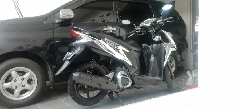 Vario Techno Helm In-AT 125 PGM-FI Fuel Injection