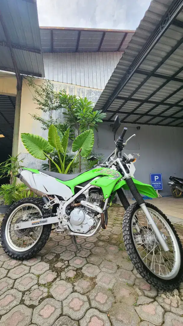 DIJUAL CEPAT TURUN HARGA !!! KAWASAKI KLX 230 Tahun 2019