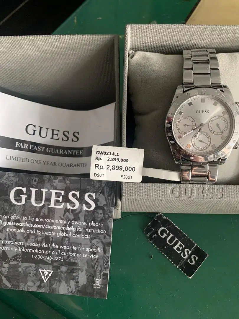 Jual santai Guess GW0314L1