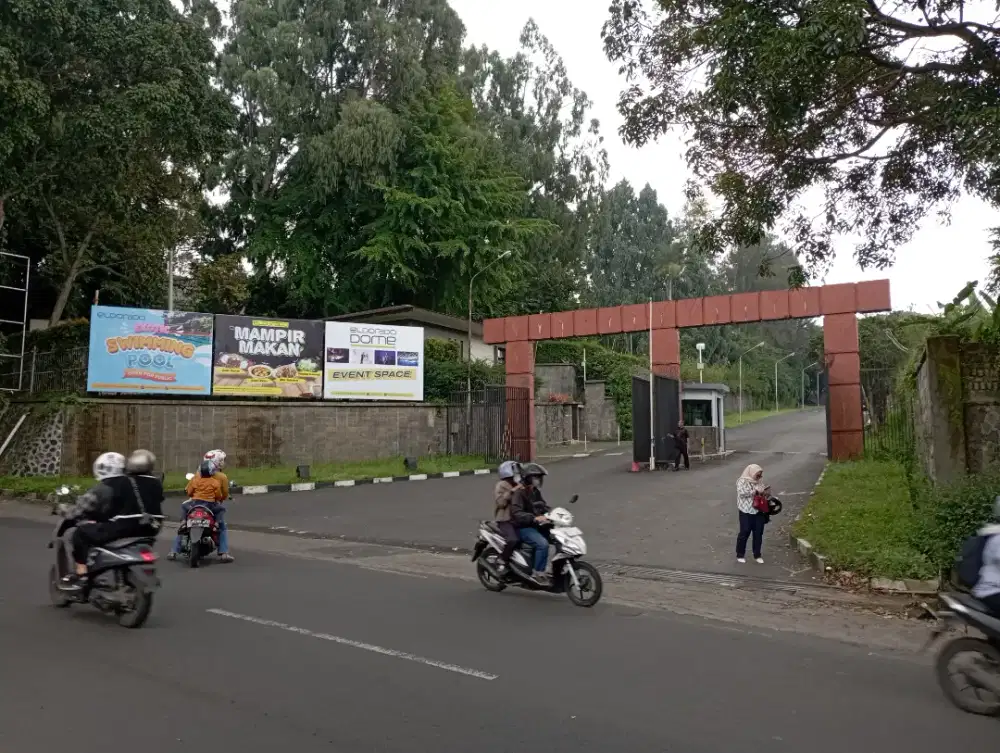 Rumah 2 lantai dekat Kampus UPI dan RS Lembang