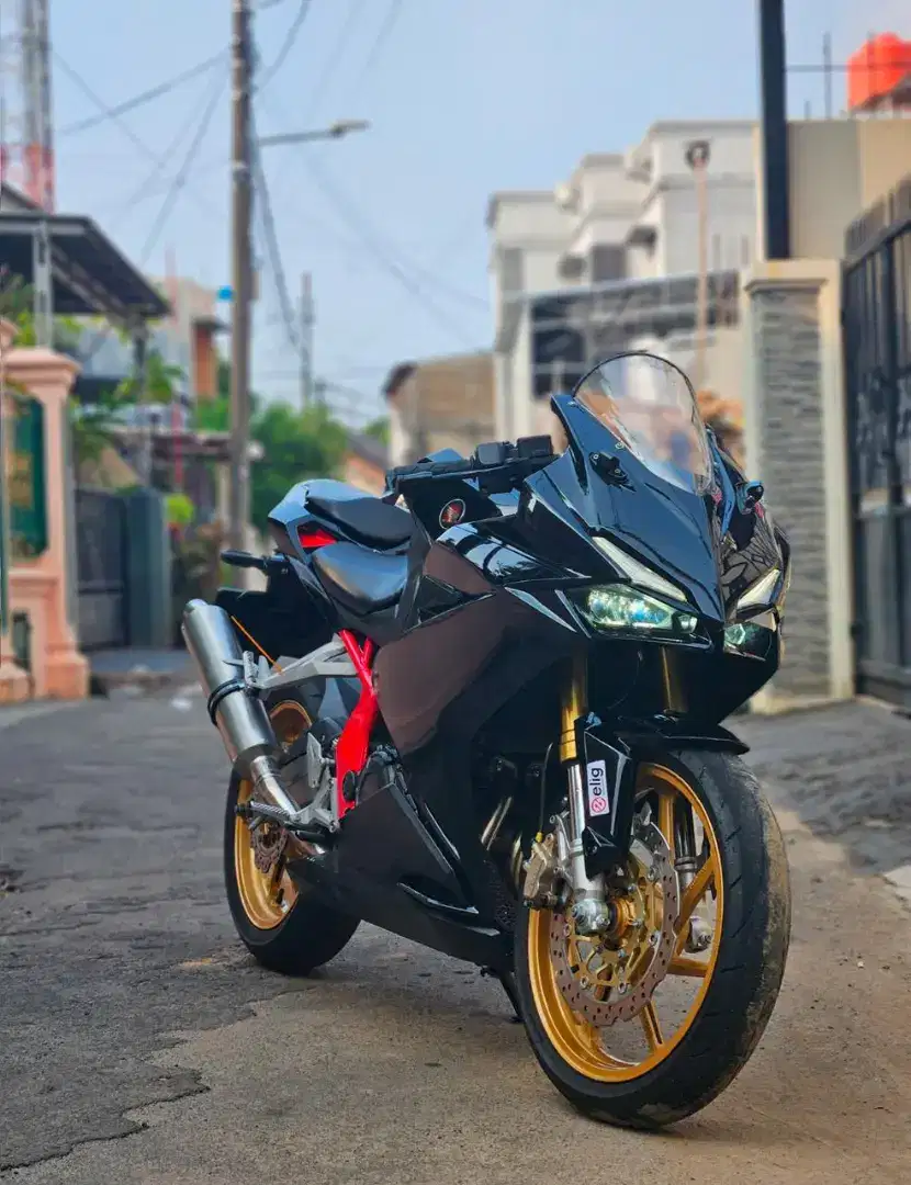 Dijual motor CBR 250 2019 kesayangan kondisi terawat