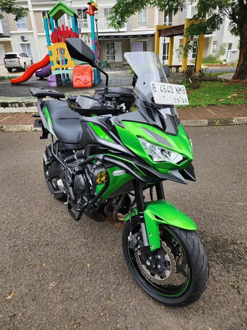 Versys 650 tahun 2023