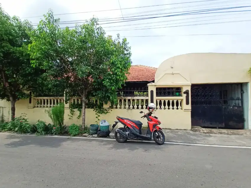 Dijual rumah atau tanah di Pajajaran sumber