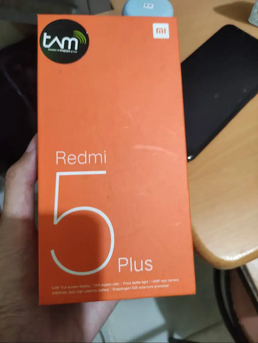 Jual HP Bekas Merk Xiaomi Redmi 5 Plus 4/64