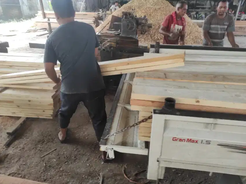 Kayu jati nelanda,  pjg 2 mtr mulus.