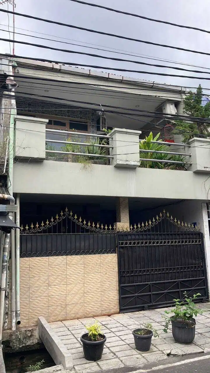 DIJUAL MURAH RUMAH 2 LANTAI DI SERDANG, KEMAYORAN JAKARTA PUSAT