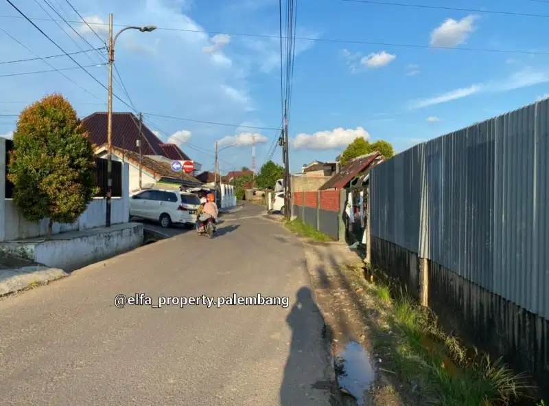 Tanah Bagus di Macan Kumbang Demang Lebar Daun Palembang