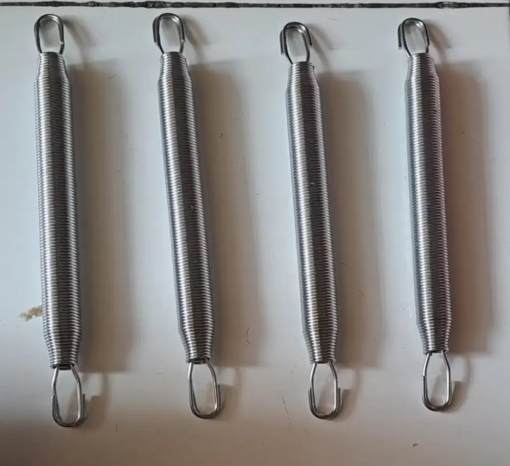 Dijual murah per pegas ayunan 1set (isi 4pcs)