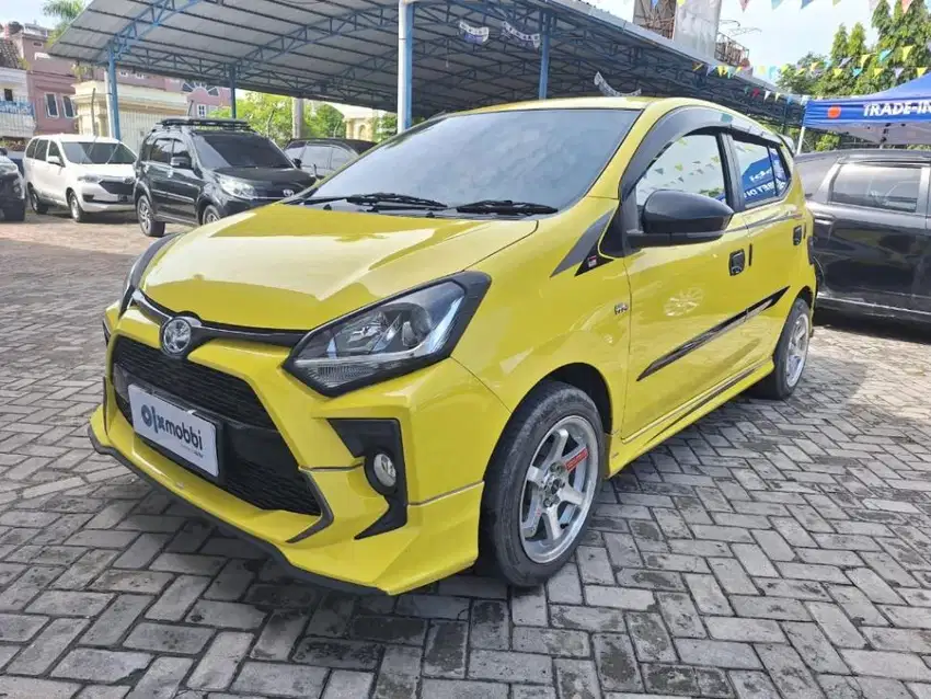 Like New-Toyota Agya 1.2 GR Sport Bensin-MT 2021