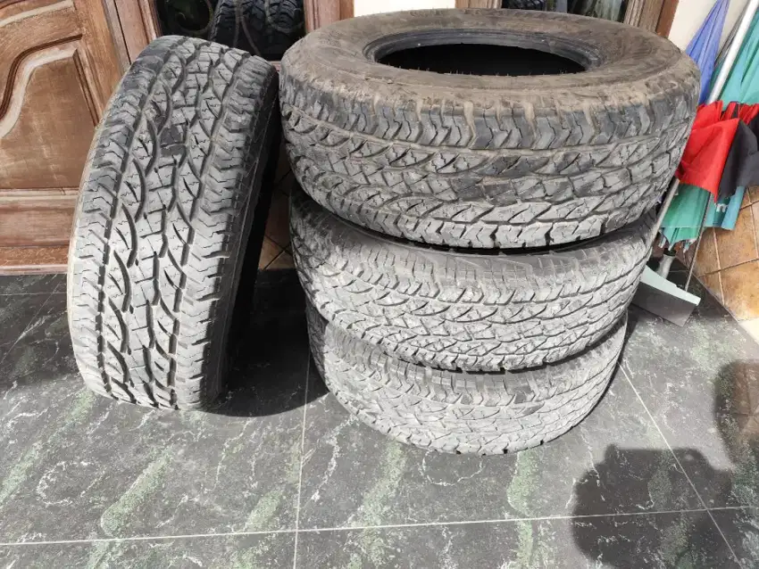 Ban 265/ 70 R 16 Savero AT Plus