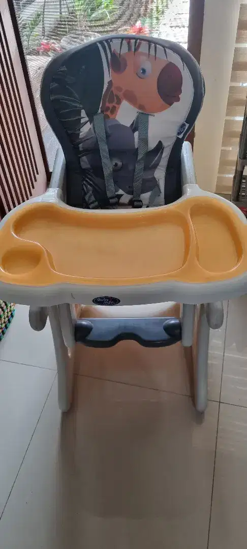 Di jual kursi makan bayi (baby safe)