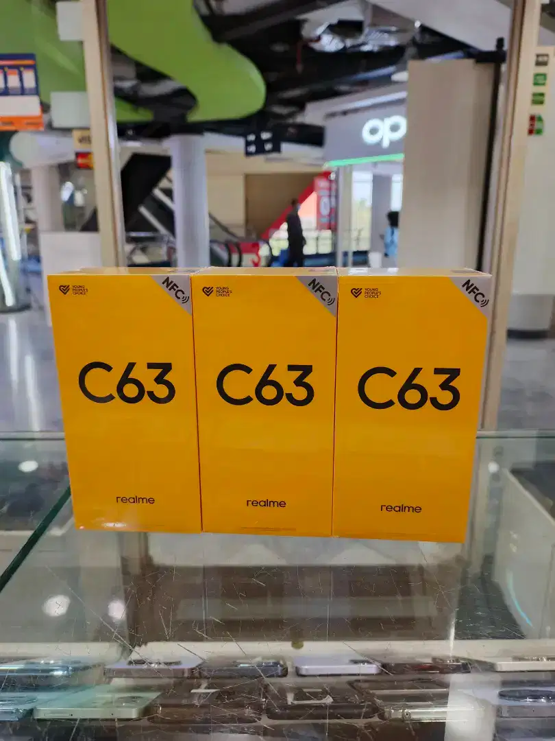 REALME C63 6/128 8/128