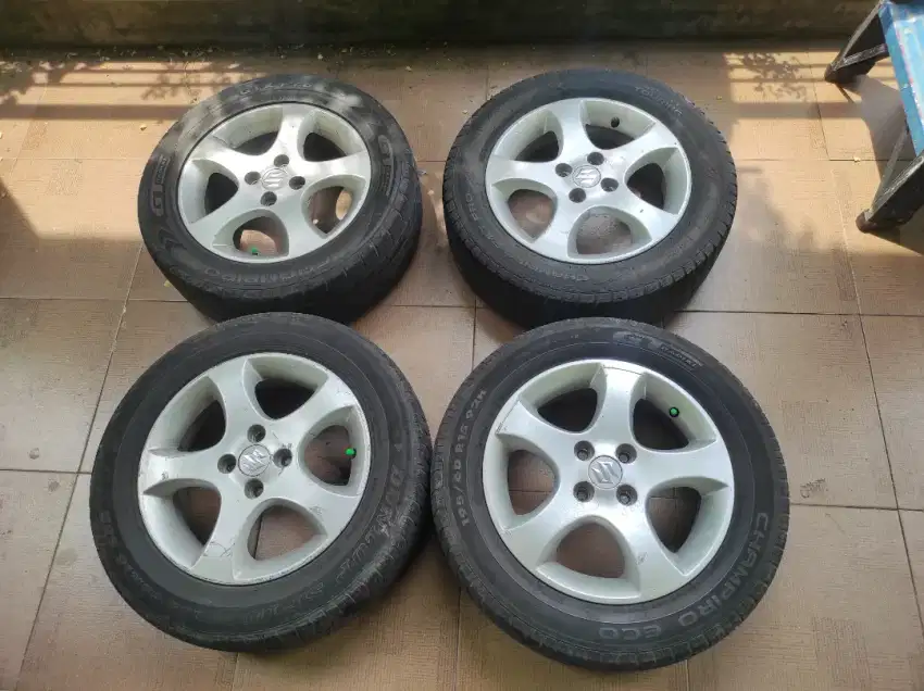 Velg Racing + Ban ori Suzuki josss