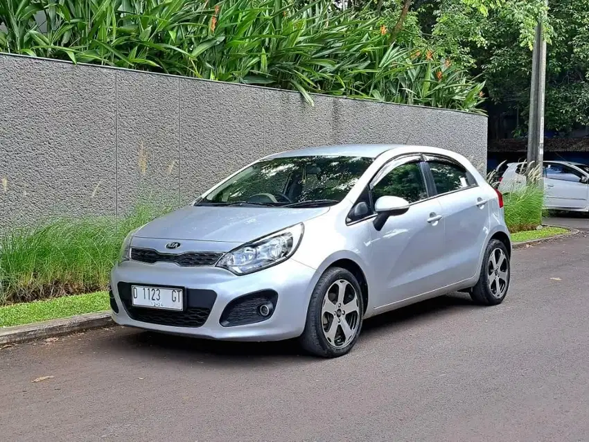 Kia Rio Matic Dp 12.5 2014 Km rendah