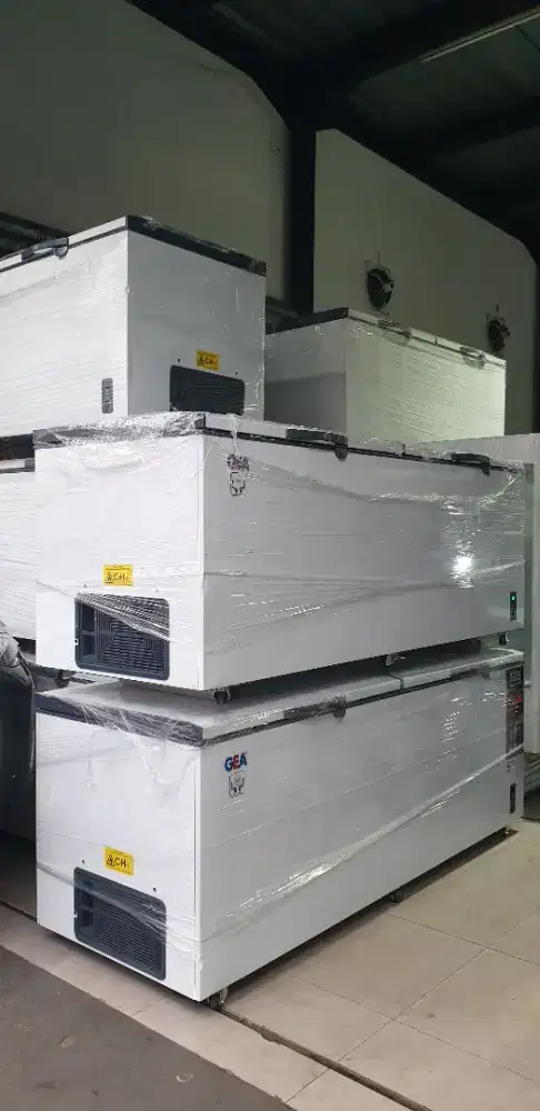 CHEST FREEZER / FREEZER BOX GEA AB 1200 TX (QB)