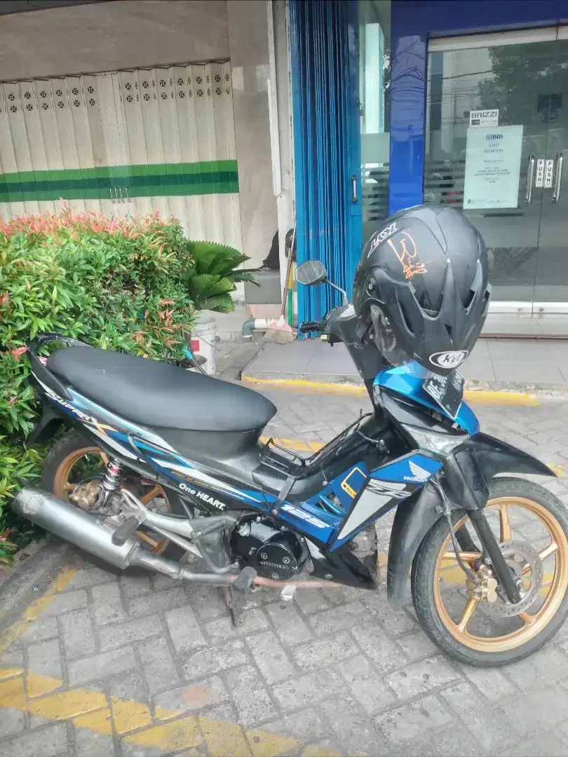 Supra X 125 karbu