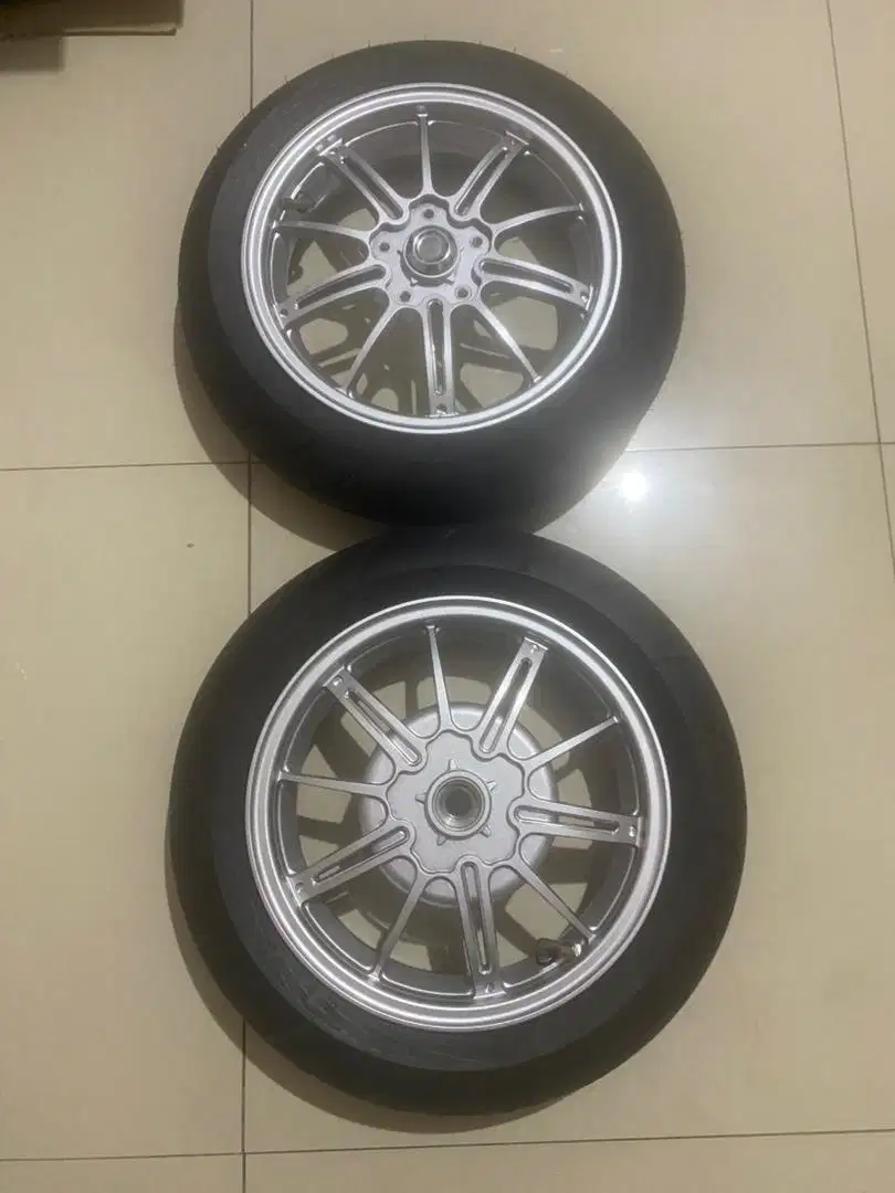 Velg Vespa Sprint Primavera Velg Drag R12