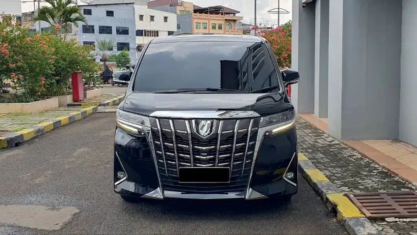 Toyota Alphard 2.5 G ATPM TSS Pilot Seat AT Black On Beige 2021 LOW KM